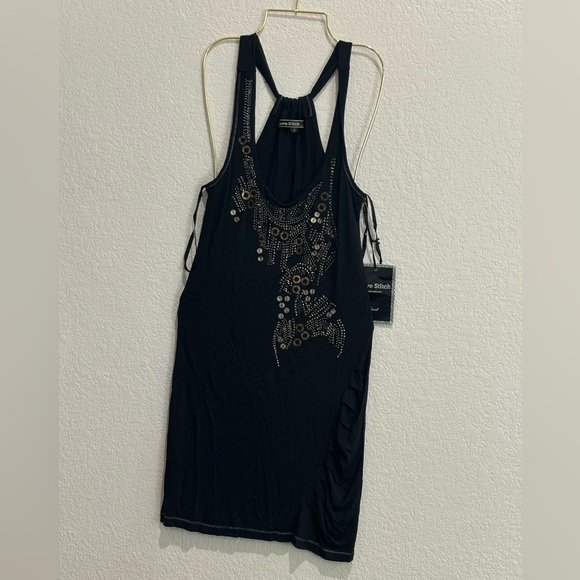 LOVE STITCH - Picture 3 of 10